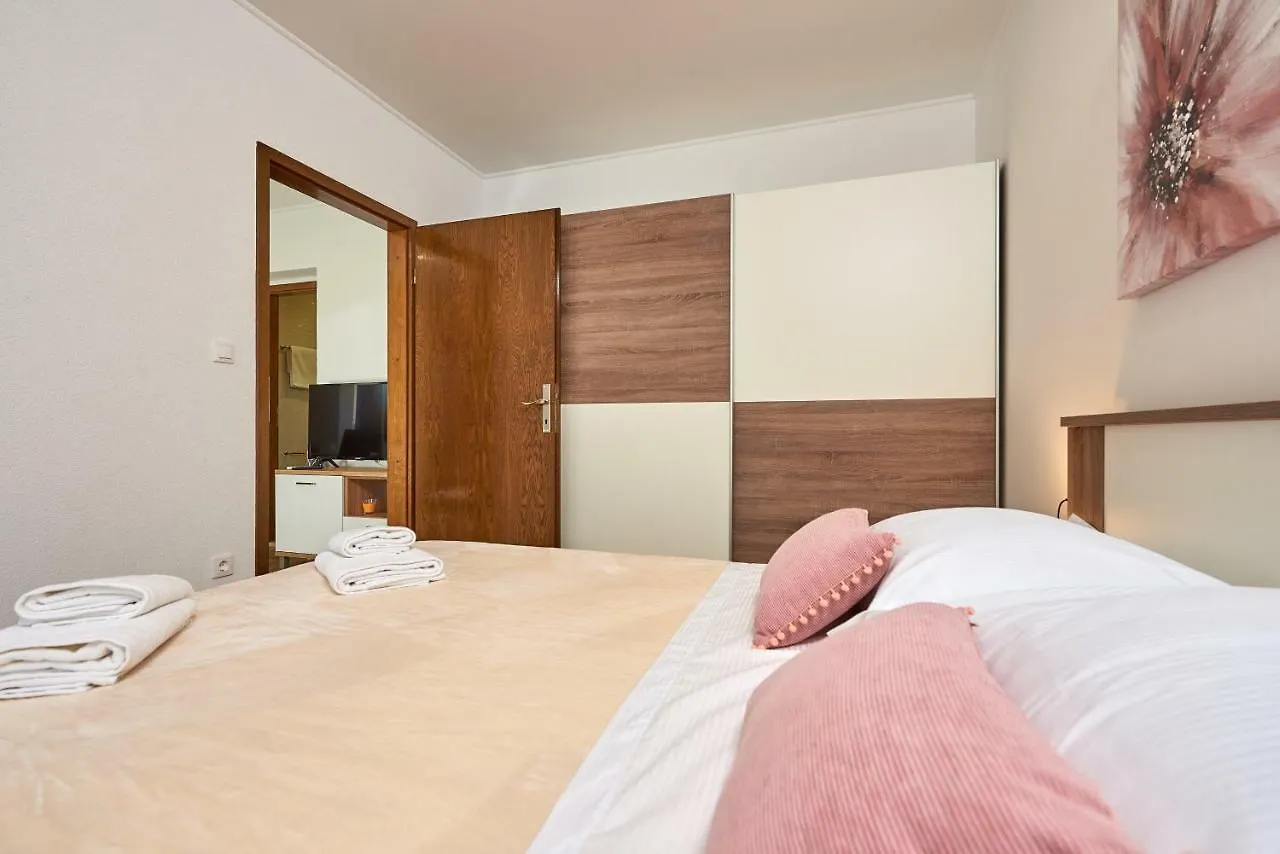 Apartman Marija Trogir 0*,  Horvátország